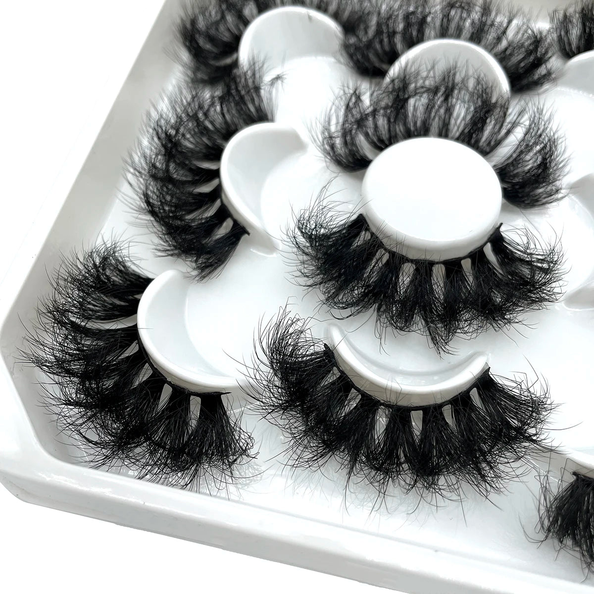 GROINNEYA 25mm 5 Pairs 3D Mink Lashes, Fluffy, Long, Thick, Natural False Eyelashes